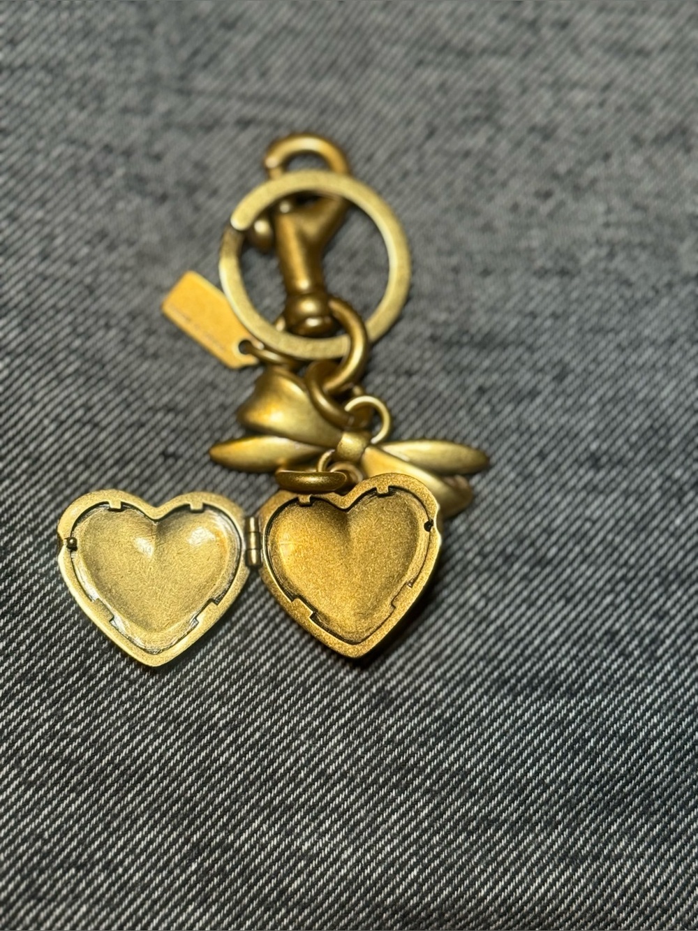 Coach Heart Locket - Picture 7 of 7